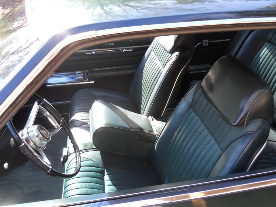 1966 Oldsmobile Toronado - Image 10 of 21