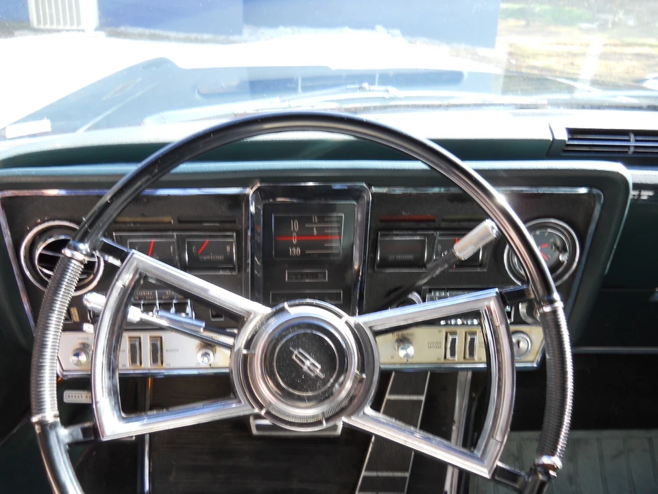 1966 Oldsmobile Toronado - Image 14 of 21