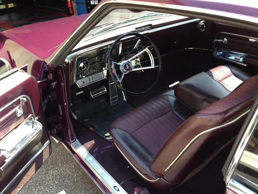 1966 Oldsmobile Toronado - Image 2 of 4