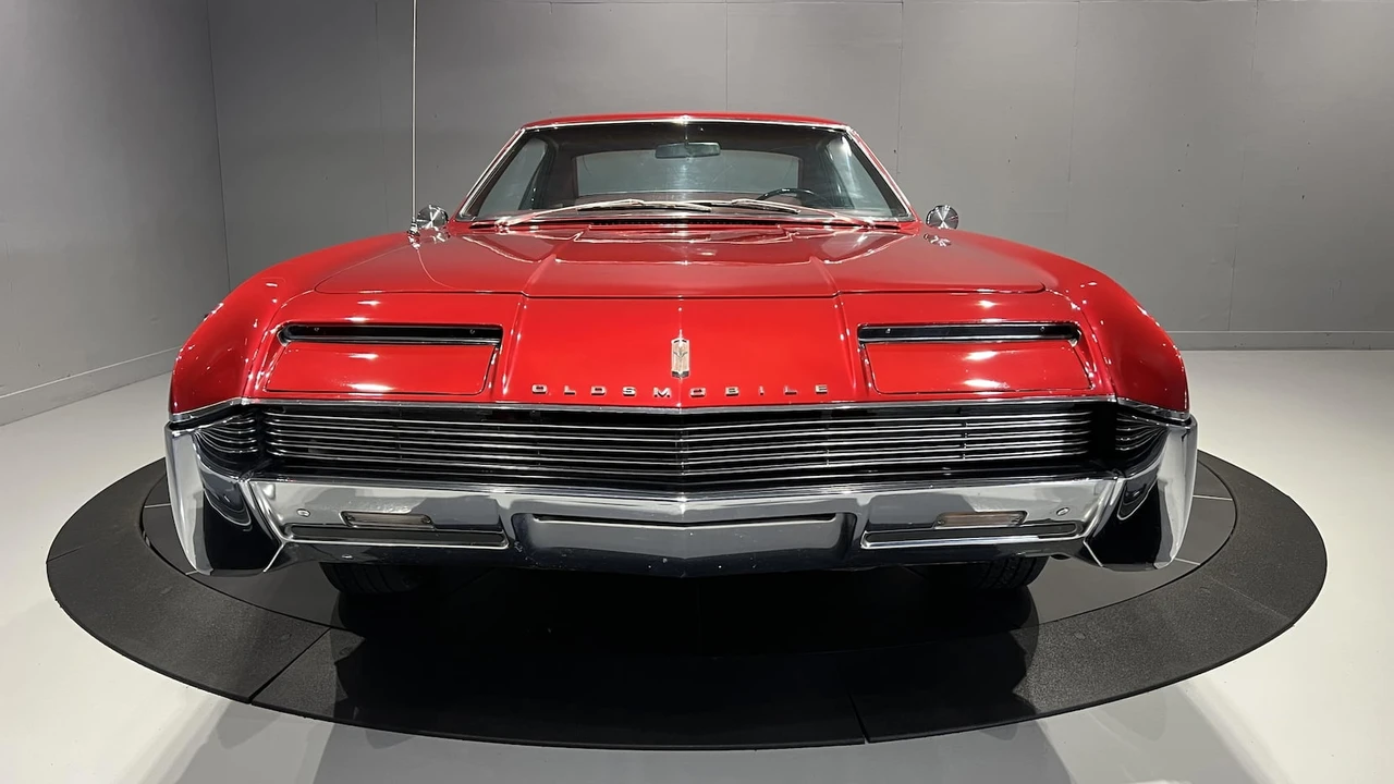 1966 Oldsmobile Toronado - Image 12 of 20