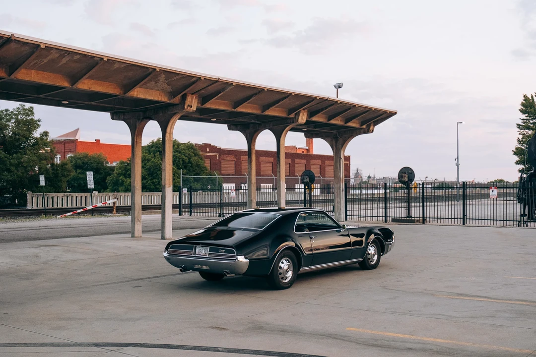 1966 Oldsmobile Toronado - Image 14 of 31