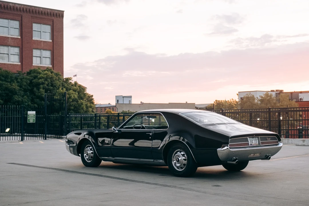 1966 Oldsmobile Toronado - Image 11 of 31