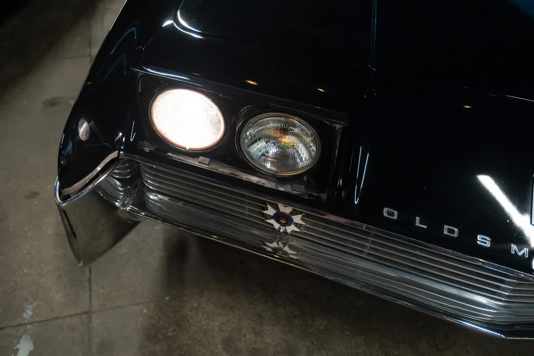 1966 Oldsmobile Toronado - Image 31 of 31