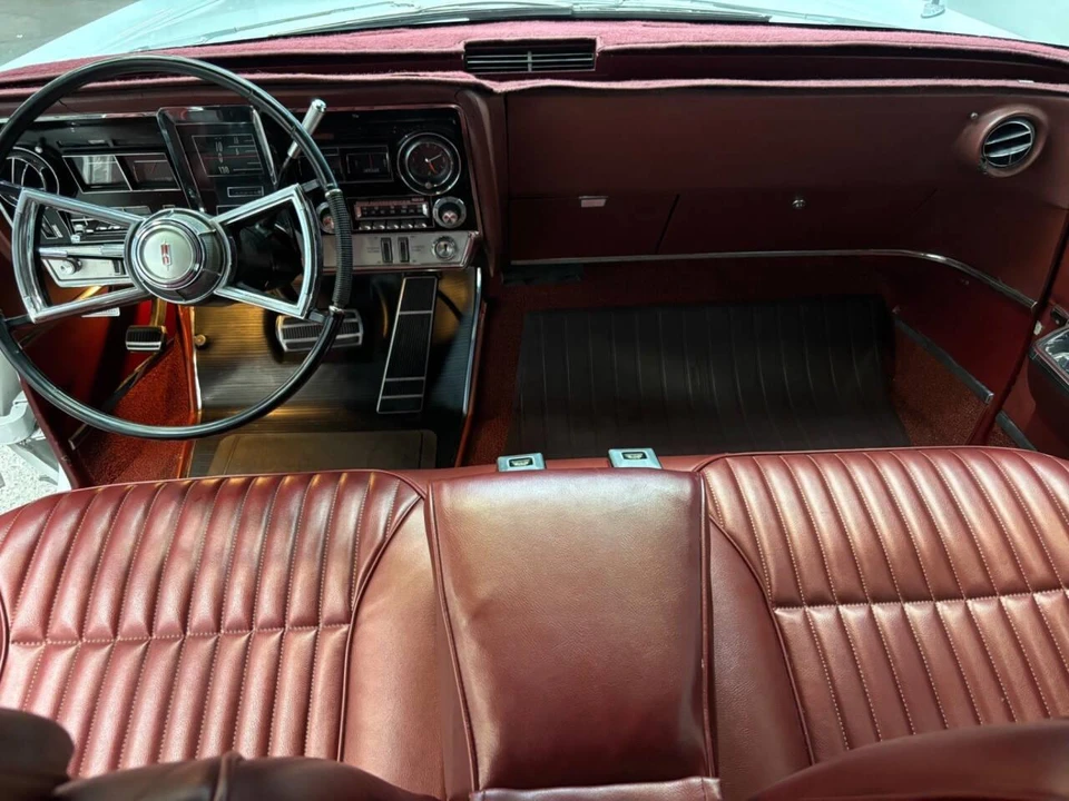 1966 Oldsmobile Toronado - Image 16 of 31