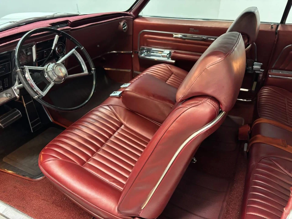 1966 Oldsmobile Toronado - Image 15 of 31