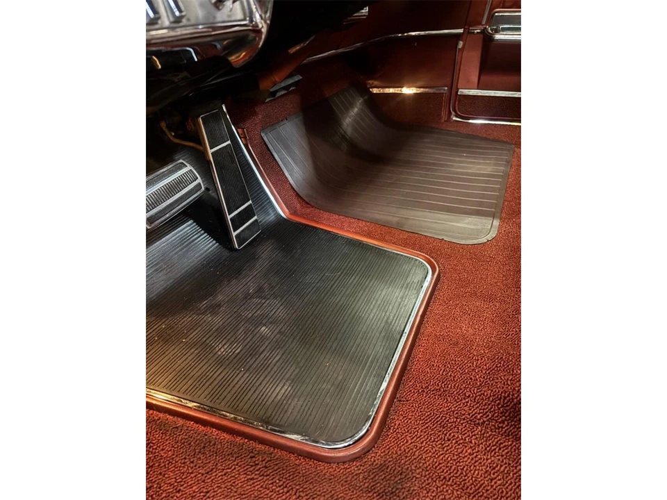 1966 Oldsmobile Toronado - Image 28 of 31