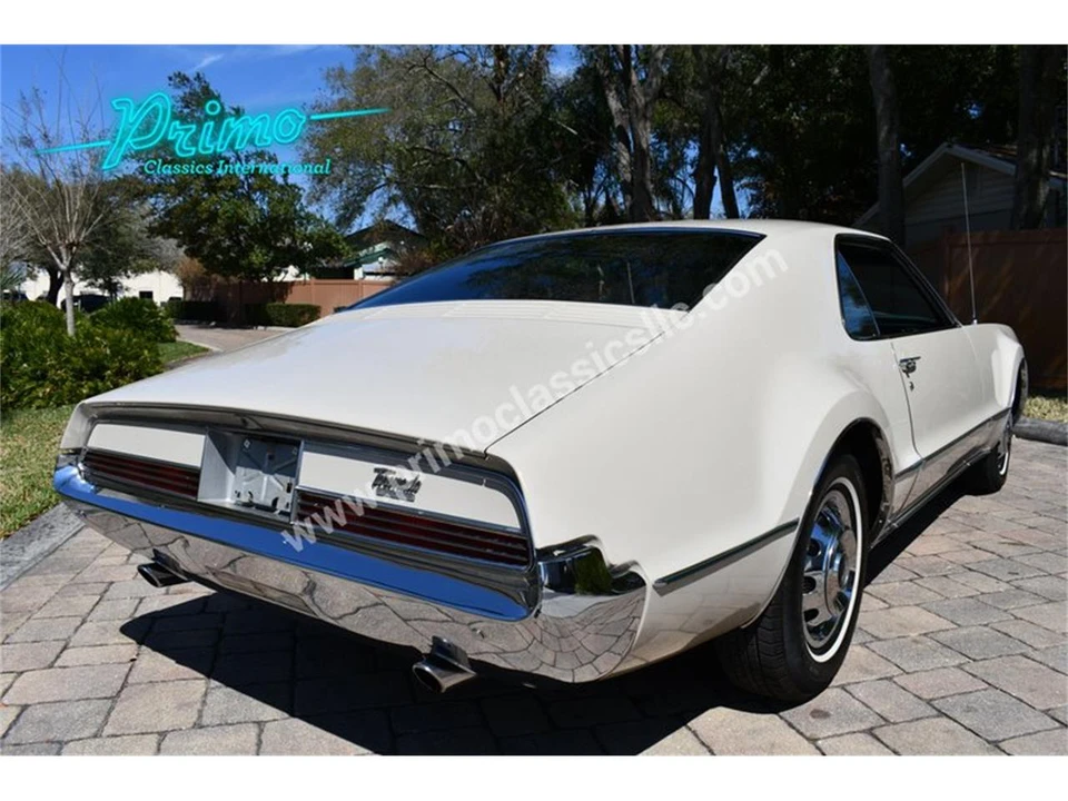 1966 Oldsmobile Toronado - Image 6 of 31