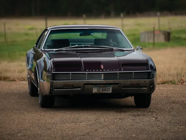 1966 Oldsmobile Toronado - Image 8 of 20