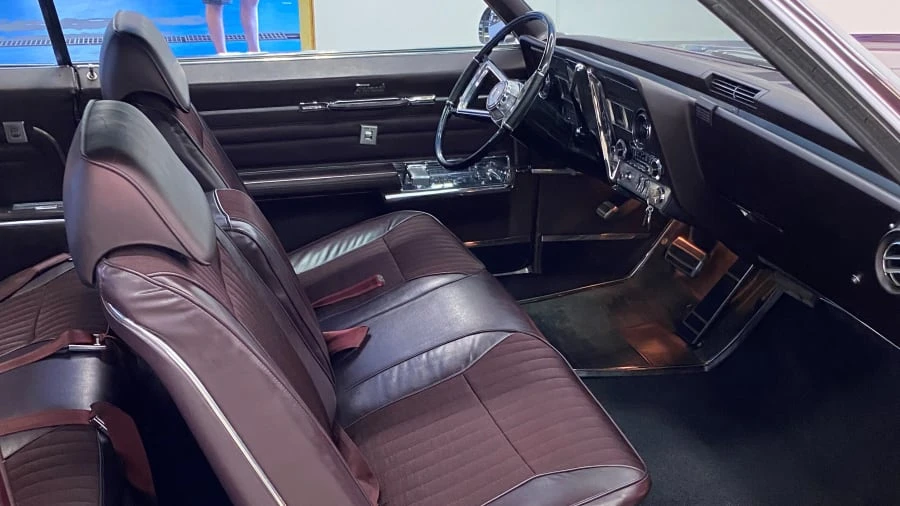 1966 Oldsmobile Toronado - Image 4 of 7