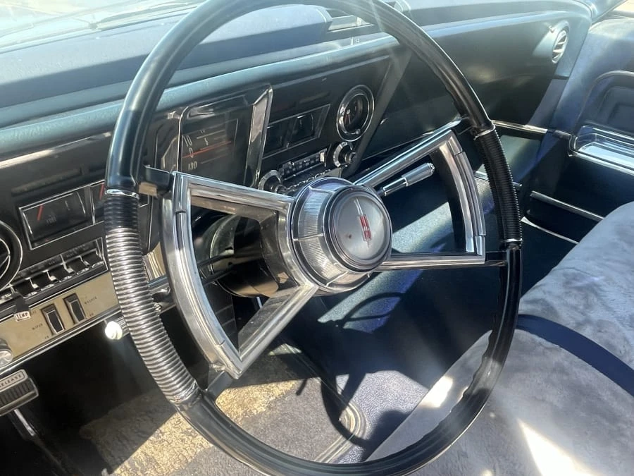 1966 Oldsmobile Toronado - Image 25 of 31