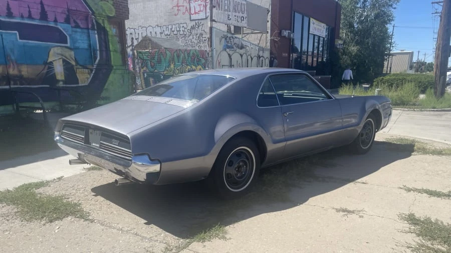 1966 Oldsmobile Toronado - Image 3 of 31