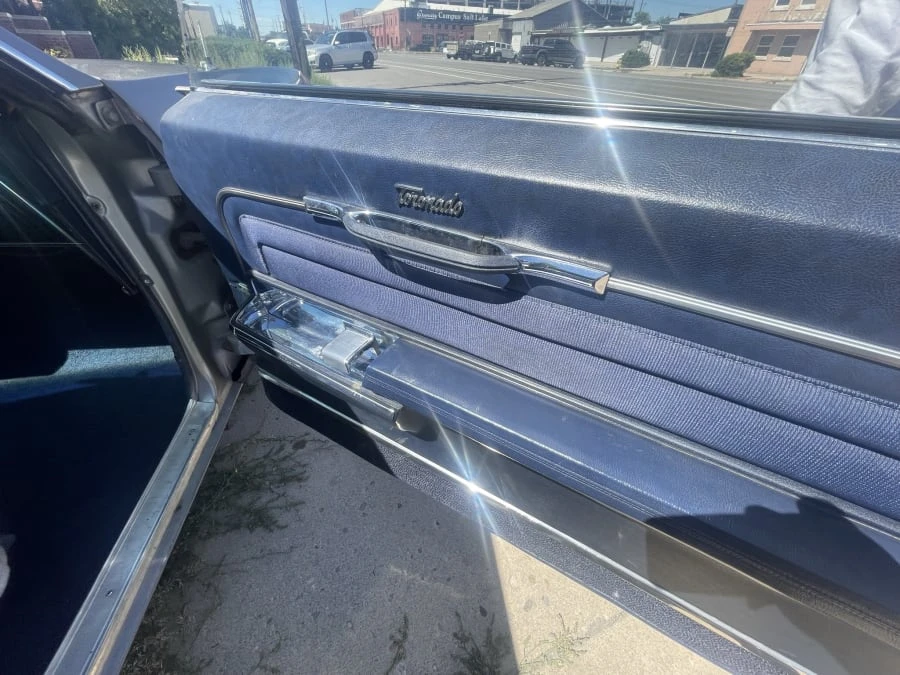 1966 Oldsmobile Toronado - Image 24 of 31