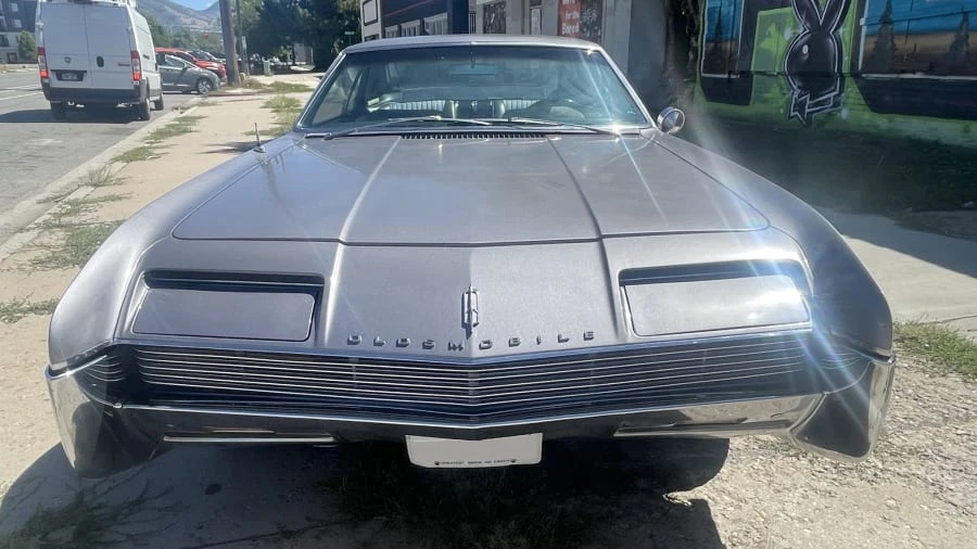 1966 Oldsmobile Toronado - Image 4 of 31