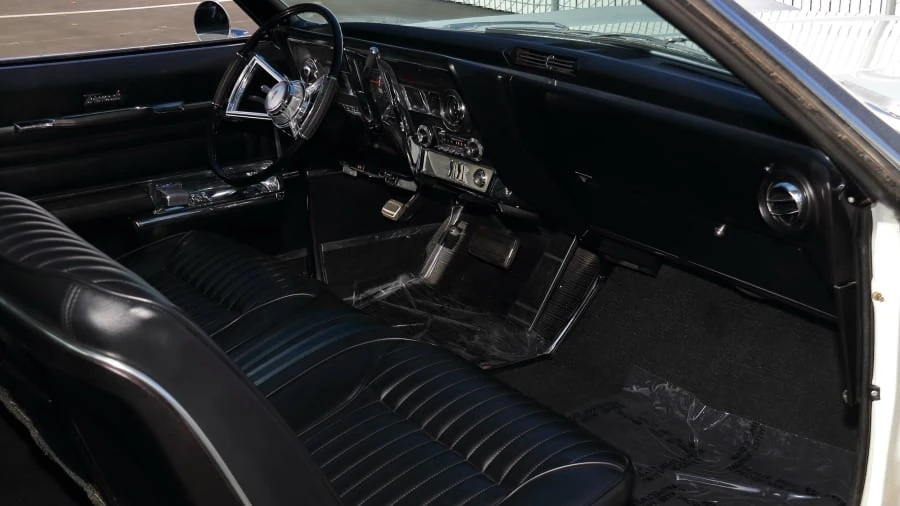 1966 Oldsmobile Toronado - Image 5 of 18