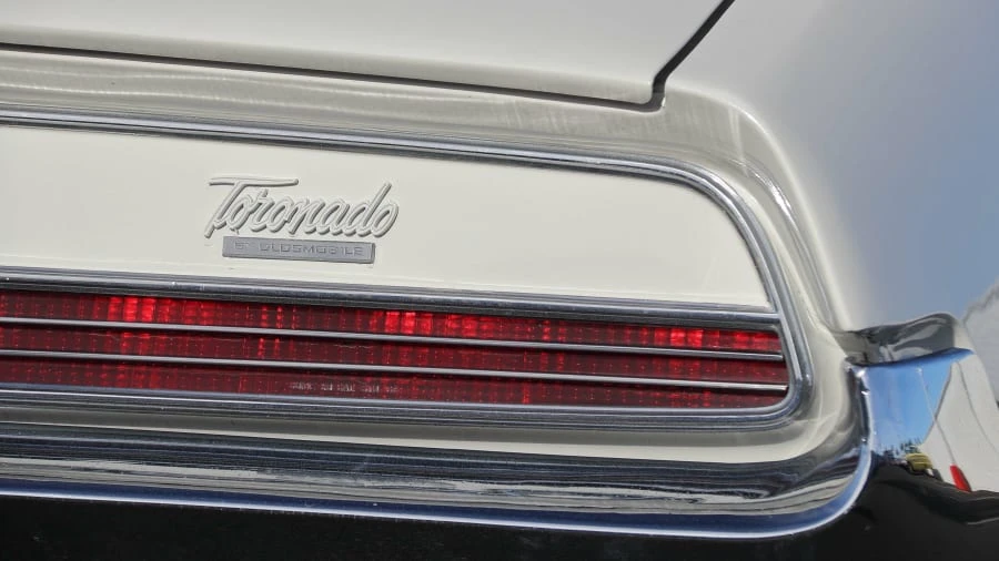 1966 Oldsmobile Toronado - Image 18 of 18