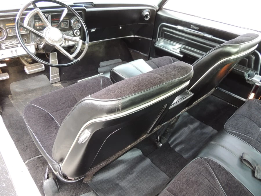 1966 Oldsmobile Toronado - Image 6 of 10