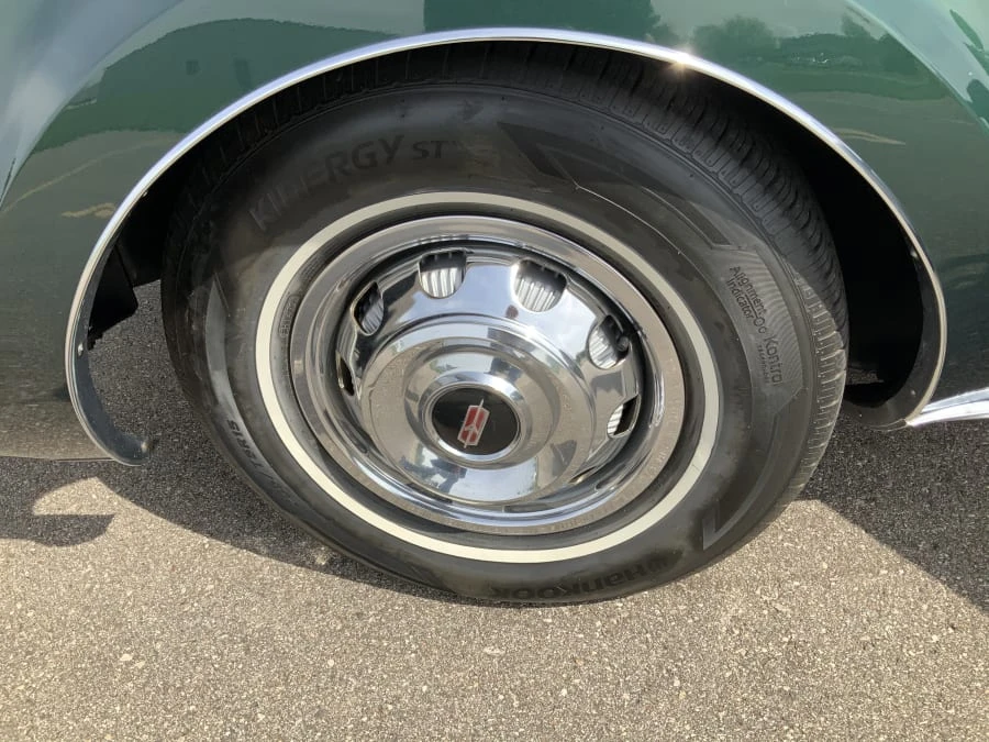 1966 Oldsmobile Toronado - Image 9 of 16