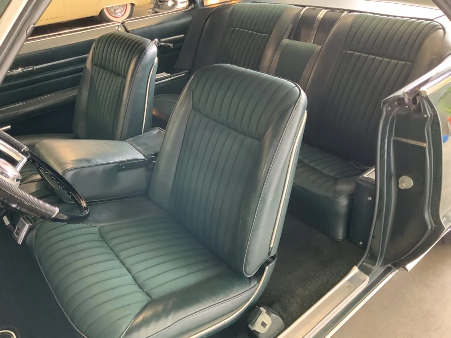 1966 Oldsmobile Toronado - Image 10 of 16