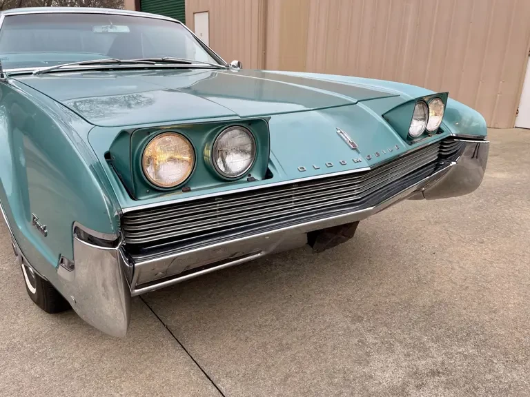 1966 Oldsmobile Toronado - Image 12 of 31