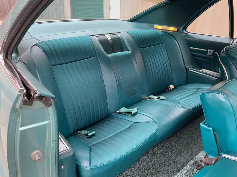 1966 Oldsmobile Toronado - Image 21 of 31
