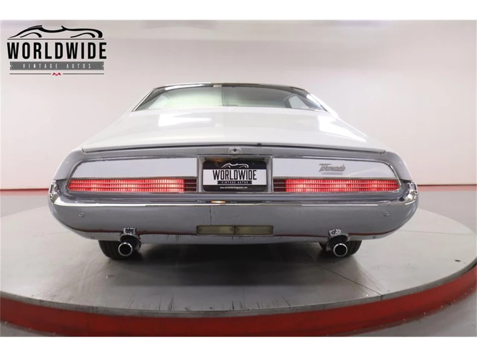 1966 Oldsmobile Toronado - Image 18 of 31