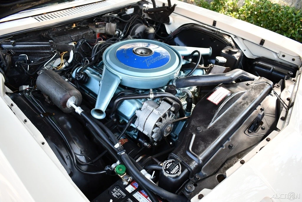 1966 Oldsmobile Toronado - Image 11 of 21