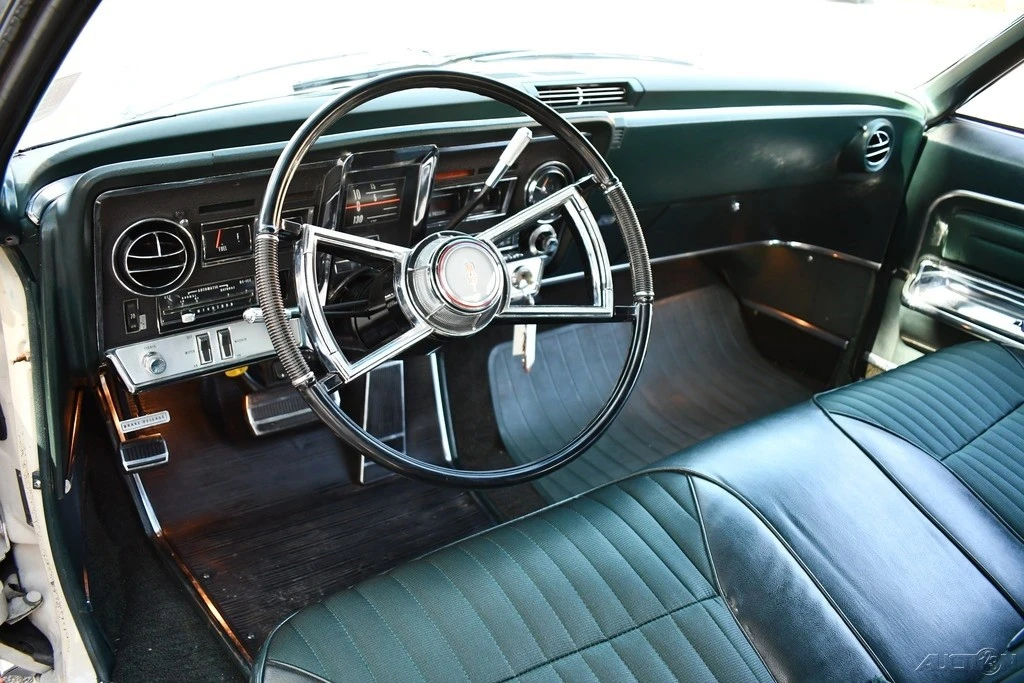 1966 Oldsmobile Toronado - Image 9 of 21