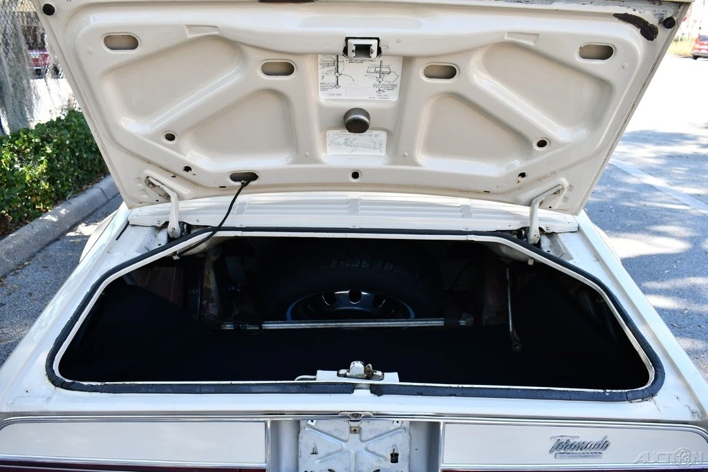 1966 Oldsmobile Toronado - Image 21 of 21