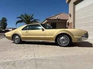 1966 Oldsmobile Toronado - Image 3 of 13