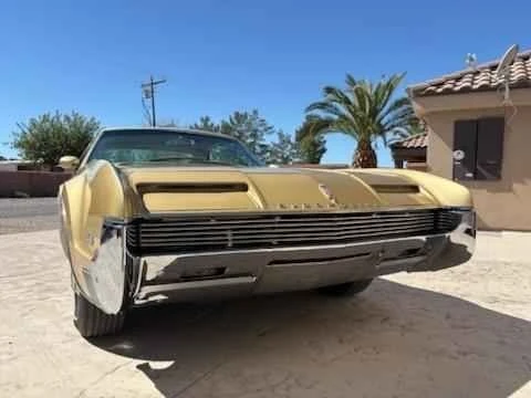 1966 Oldsmobile Toronado - Image 2 of 13