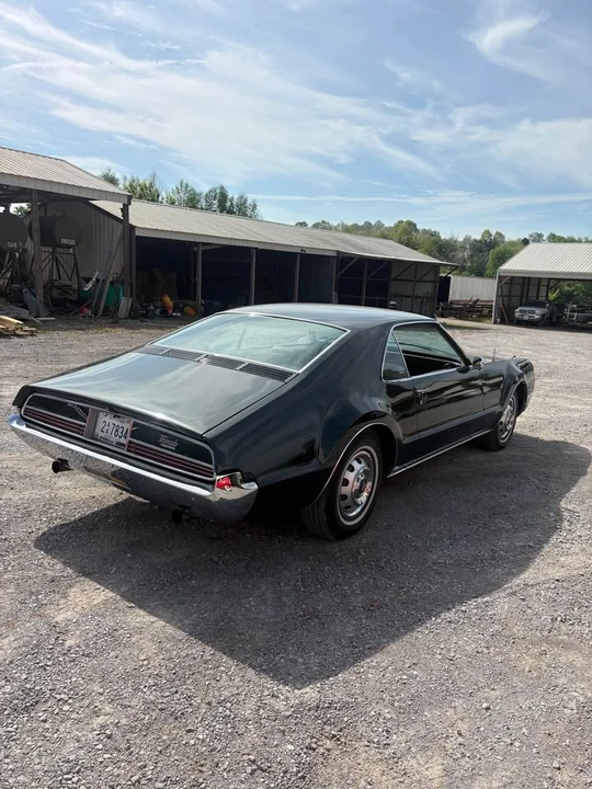 1966 Oldsmobile Toronado - Image 4 of 13
