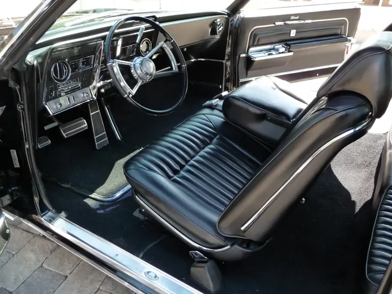 1966 Oldsmobile Toronado - Image 5 of 27
