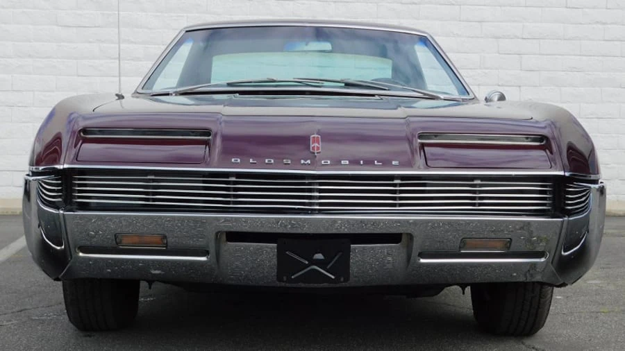 1966 Oldsmobile Toronado - Image 9 of 12