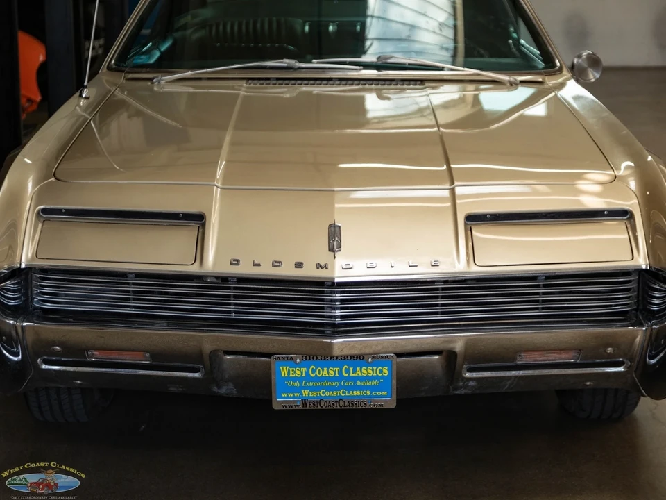 1966 Oldsmobile Toronado - Image 16 of 21