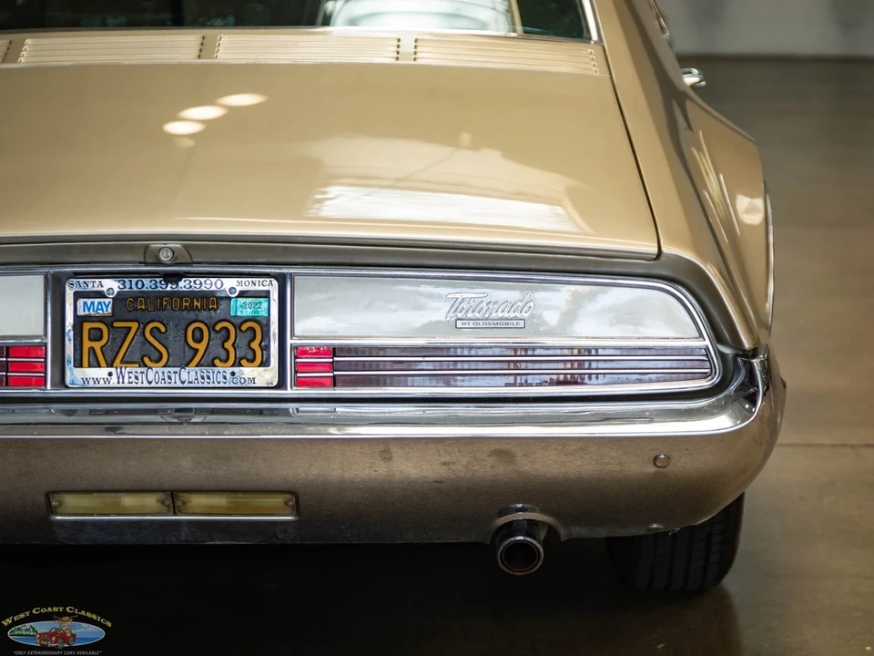 1966 Oldsmobile Toronado - Image 21 of 21