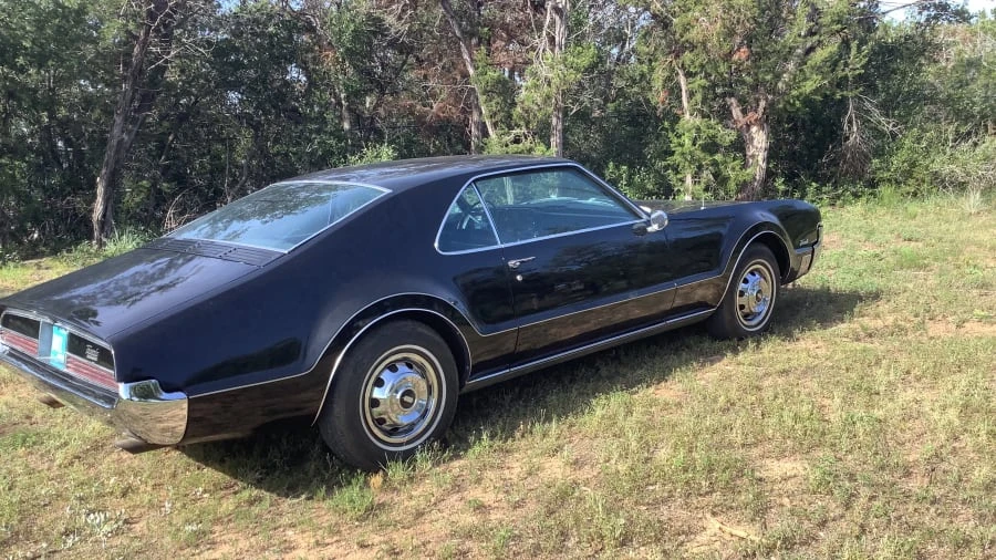 1966 Oldsmobile Toronado - Image 16 of 31
