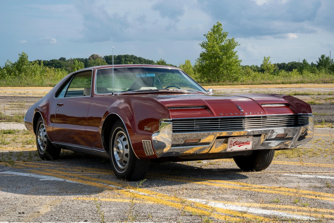 1966 Oldsmobile Toronado - Image 20 of 31