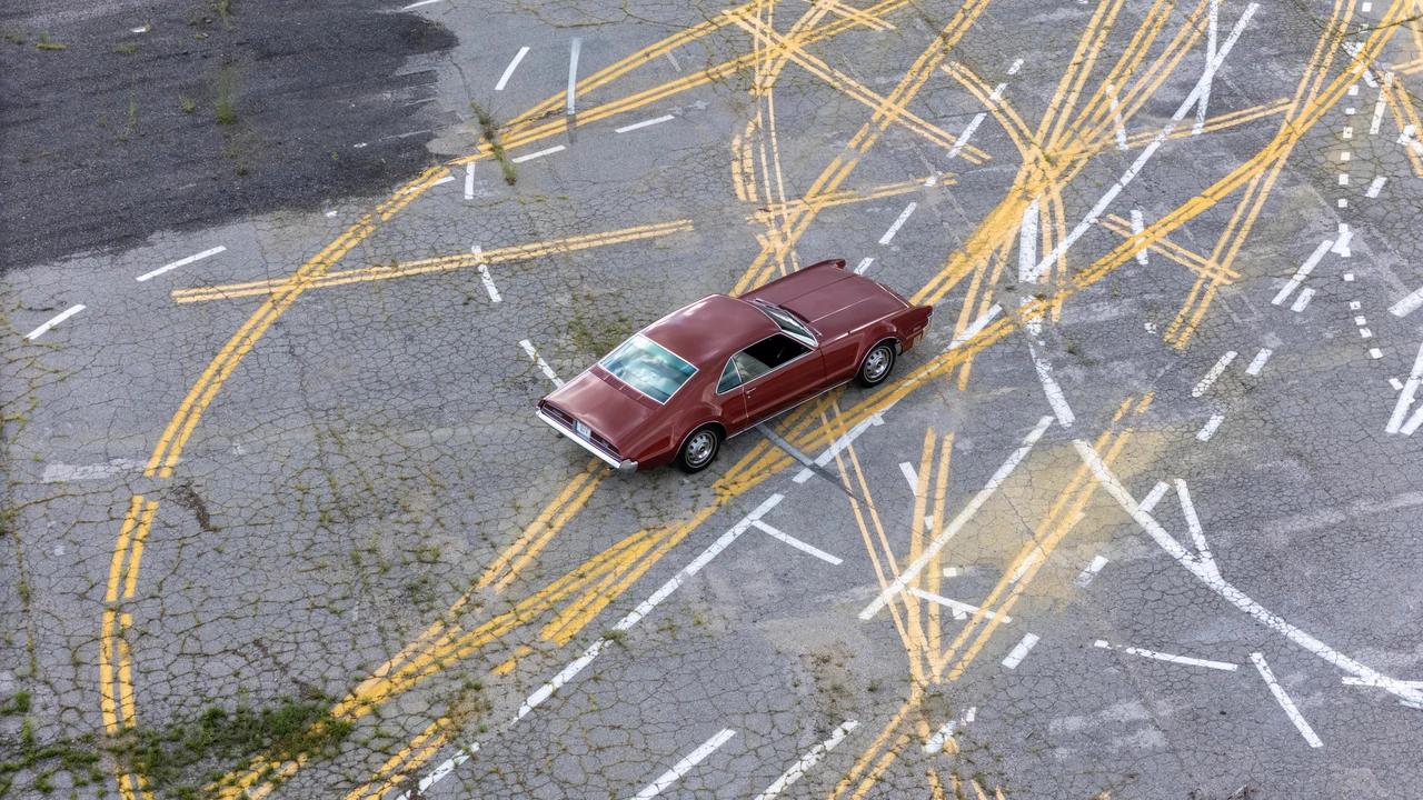 1966 Oldsmobile Toronado - Image 14 of 31