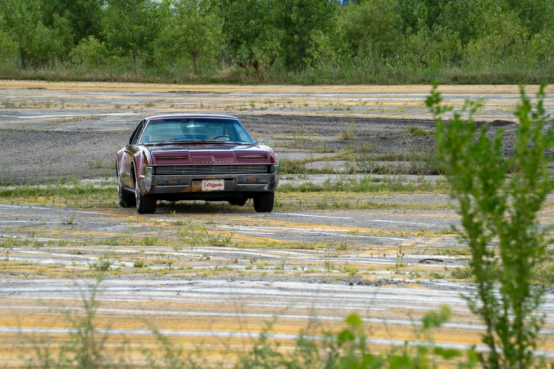 1966 Oldsmobile Toronado - Image 22 of 31
