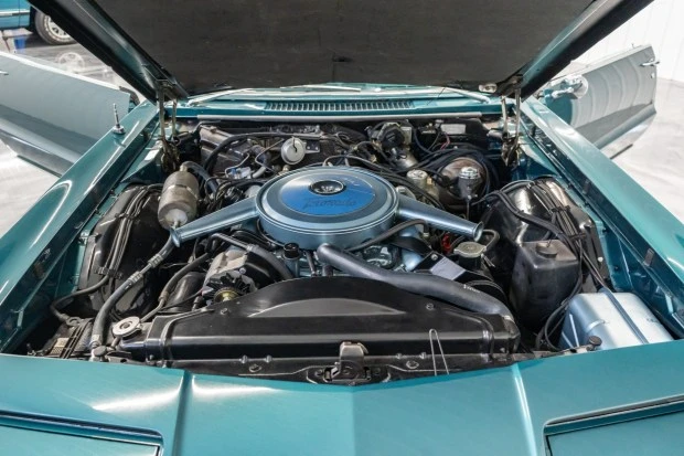 1966 Oldsmobile Toronado - Image 6 of 8