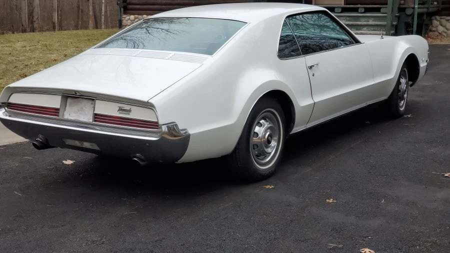1966 Oldsmobile Toronado - Image 2 of 12