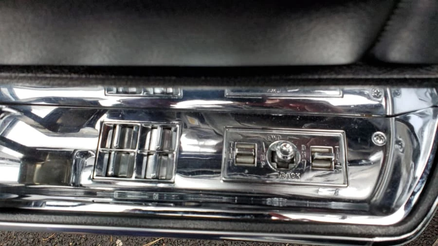 1966 Oldsmobile Toronado - Image 6 of 12