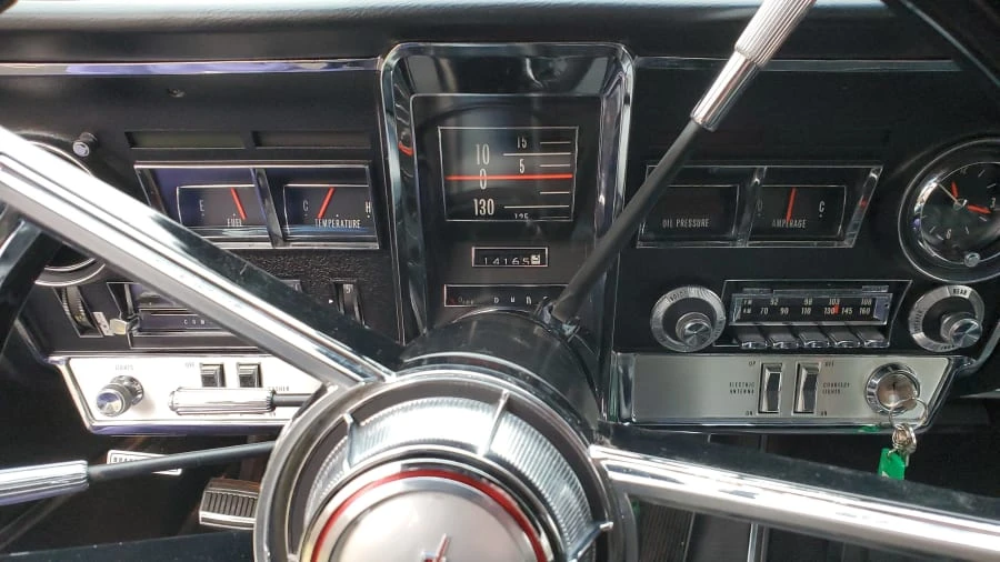 1966 Oldsmobile Toronado - Image 4 of 12