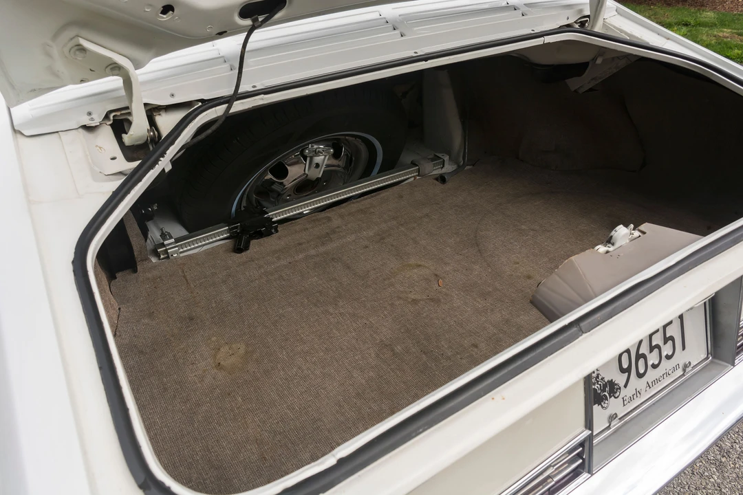 1966 Oldsmobile Toronado - Image 10 of 31