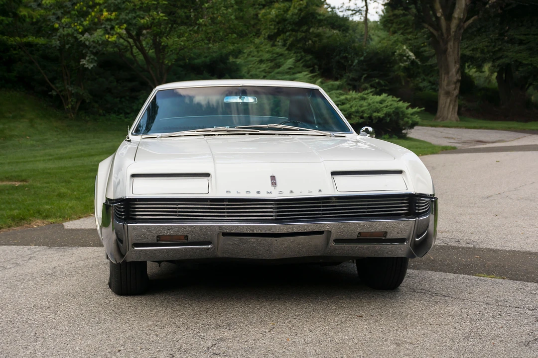 1966 Oldsmobile Toronado - Image 27 of 31
