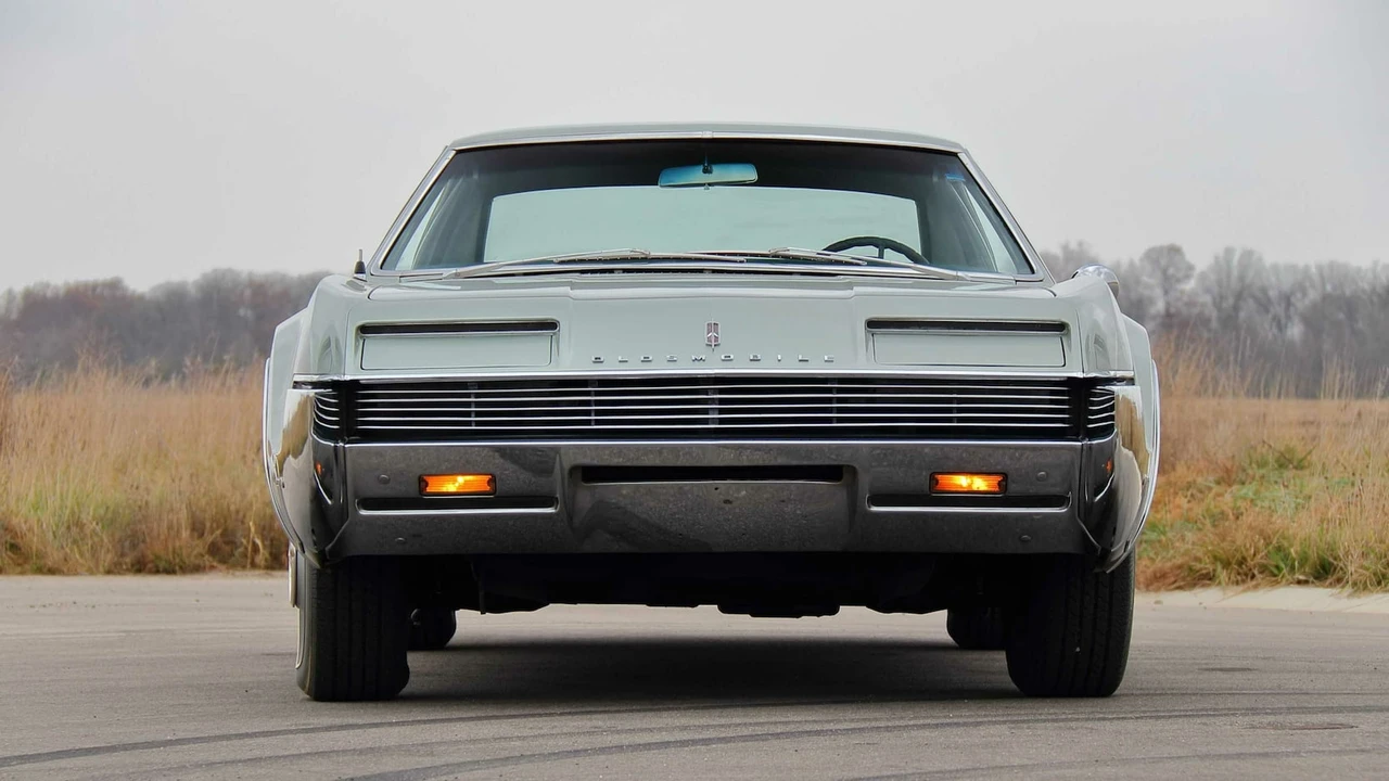 1966 Oldsmobile Toronado - Image 14 of 20