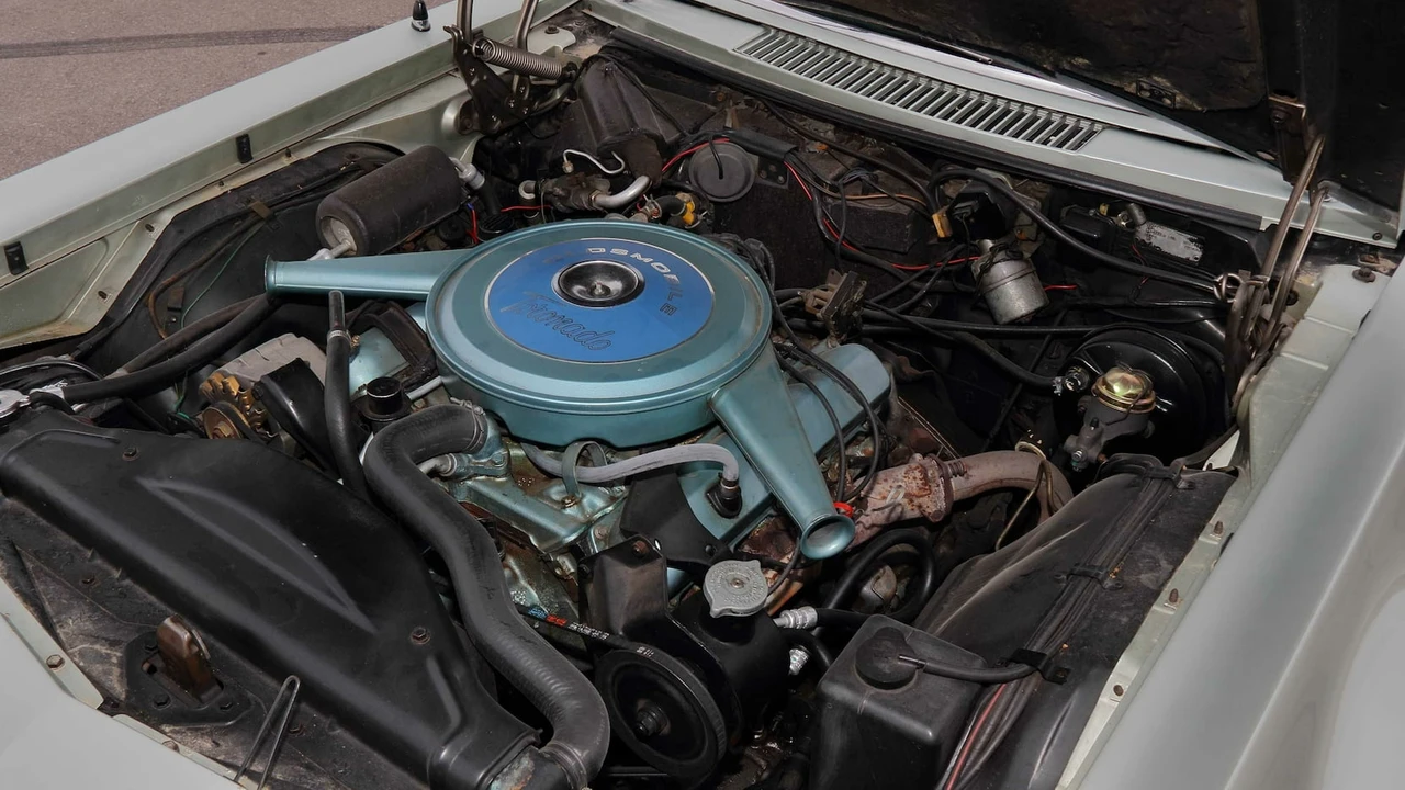 1966 Oldsmobile Toronado - Image 6 of 20