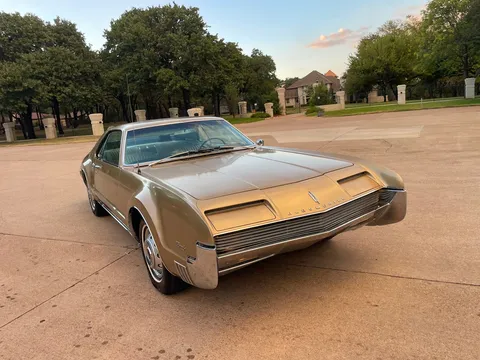 1966 Oldsmobile Toronado