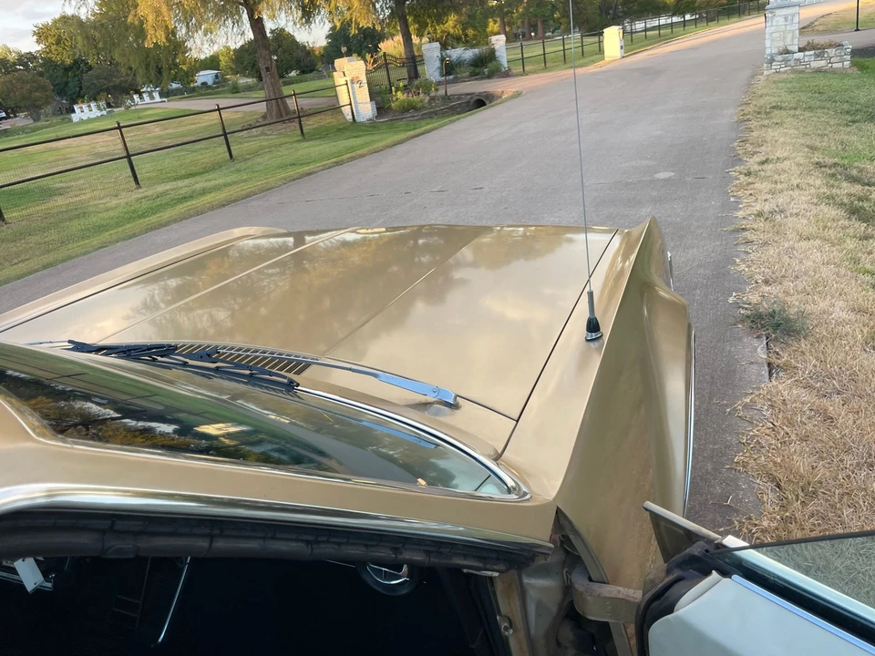 1966 Oldsmobile Toronado - Image 17 of 24
