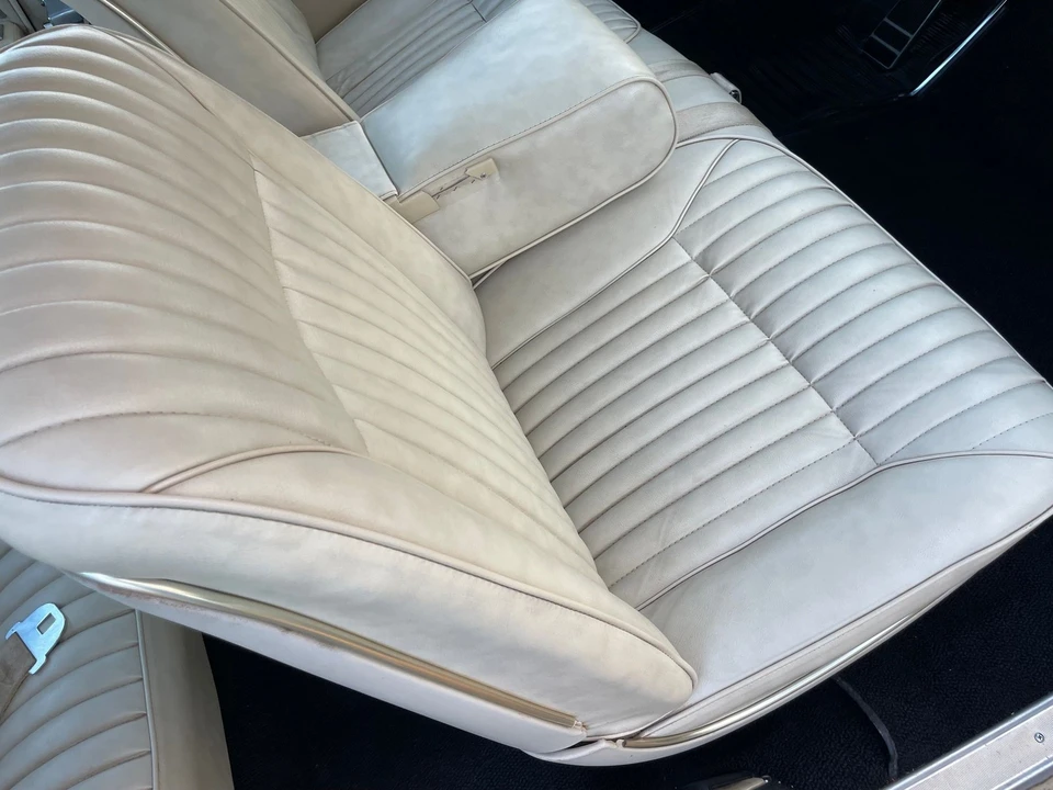 1966 Oldsmobile Toronado - Image 19 of 24